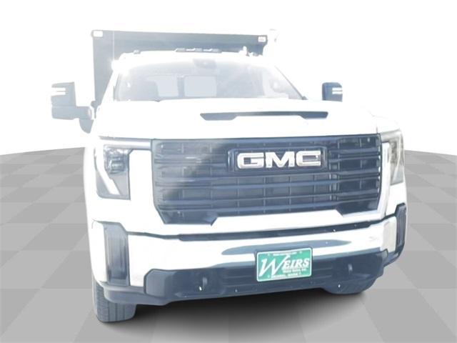 new 2025 GMC Sierra 3500 car, priced at $50,800