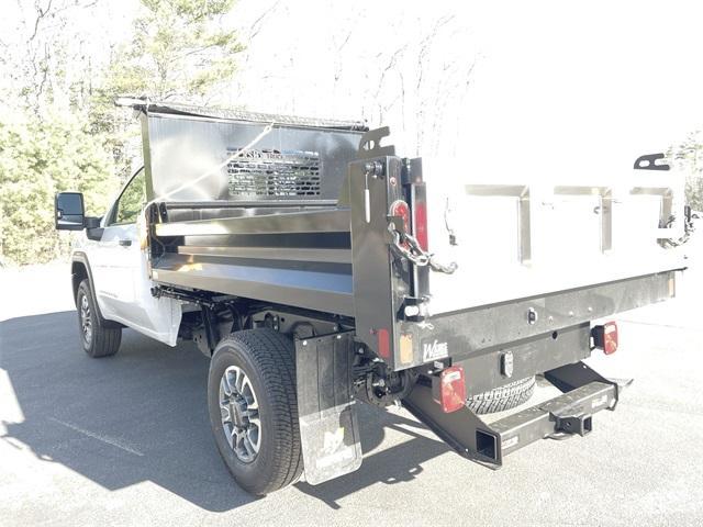 new 2025 GMC Sierra 3500 car, priced at $50,800