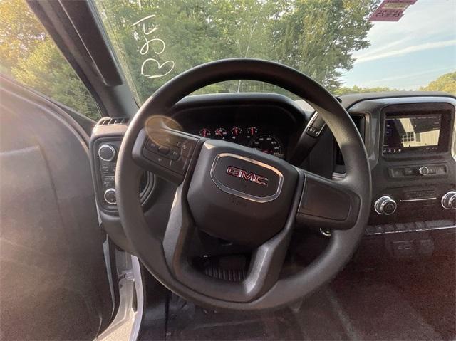 new 2024 GMC Sierra 1500 car, priced at $40,075