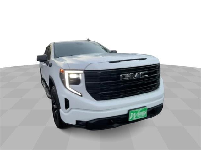 new 2025 GMC Sierra 1500 car, priced at $55,597