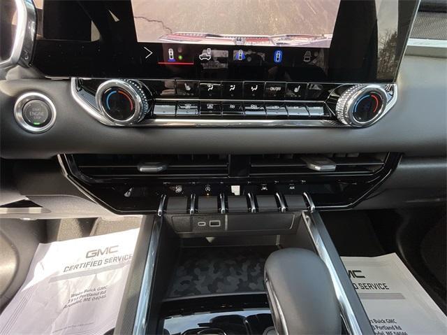 new 2025 GMC Canyon car, priced at $49,590