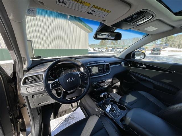 used 2019 Kia Sorento car, priced at $16,062