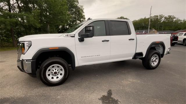 new 2025 GMC Sierra 3500 car, priced at $57,150