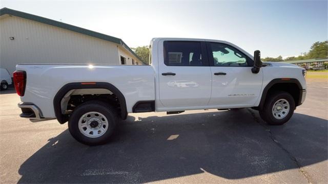 new 2025 GMC Sierra 3500 car, priced at $57,150