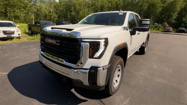new 2025 GMC Sierra 3500 car, priced at $57,150