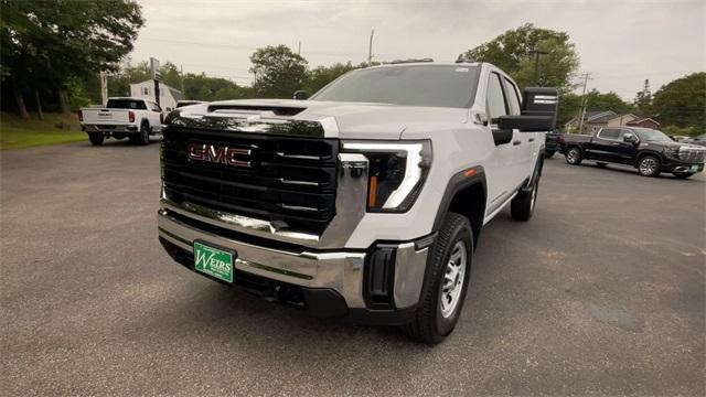 new 2025 GMC Sierra 3500 car, priced at $57,150