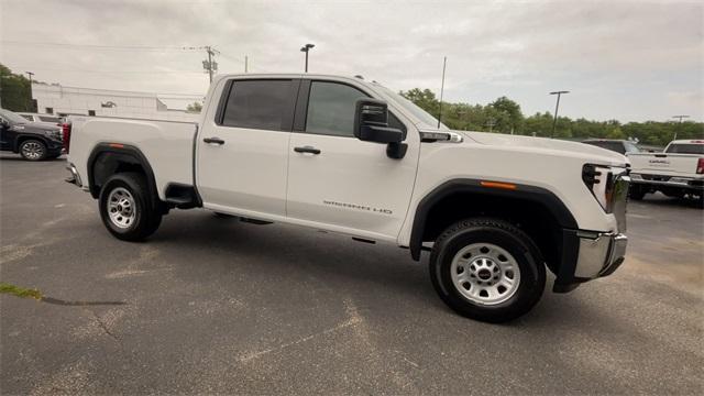 new 2025 GMC Sierra 3500 car, priced at $57,150