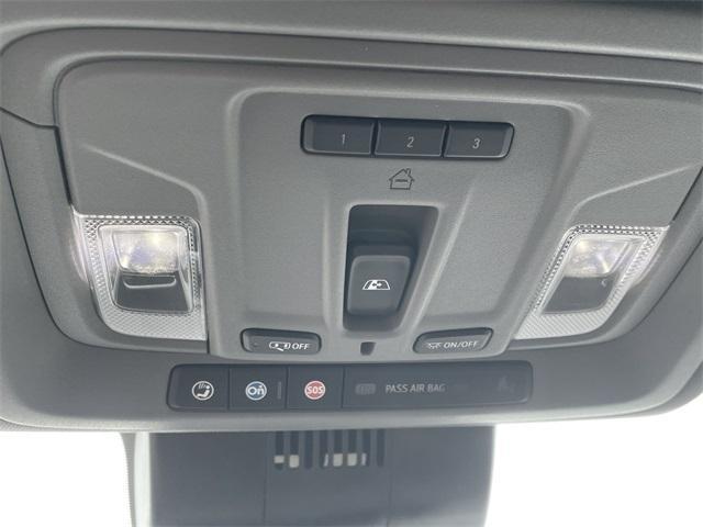 used 2024 Chevrolet Silverado 2500 car, priced at $57,392