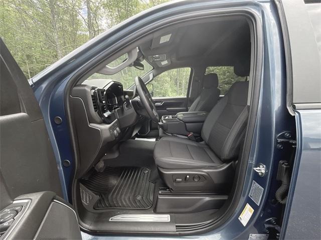used 2024 Chevrolet Silverado 2500 car, priced at $54,400