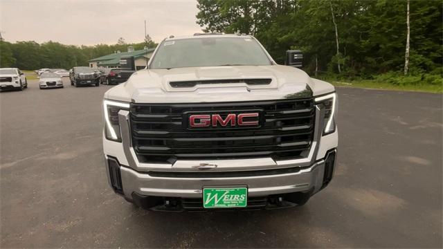 new 2025 GMC Sierra 3500 car, priced at $52,550