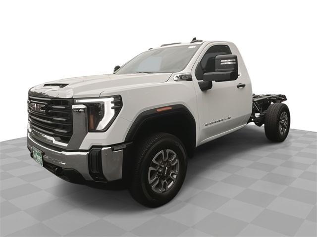 new 2025 GMC Sierra 3500 car, priced at $52,550