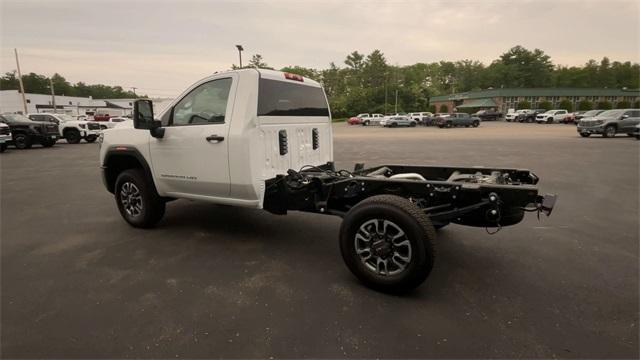 new 2025 GMC Sierra 3500 car, priced at $52,550