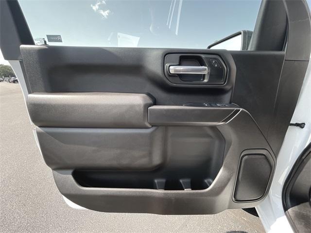 new 2025 GMC Sierra 2500 car, priced at $51,795