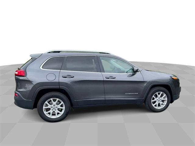 used 2016 Jeep Cherokee car, priced at $13,875