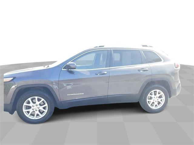 used 2016 Jeep Cherokee car, priced at $14,750
