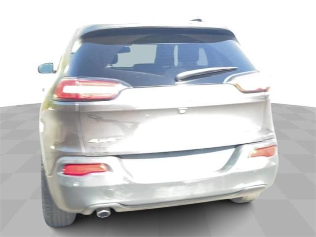 used 2016 Jeep Cherokee car, priced at $14,750