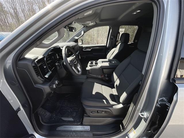 new 2025 GMC Sierra 1500 car, priced at $52,535