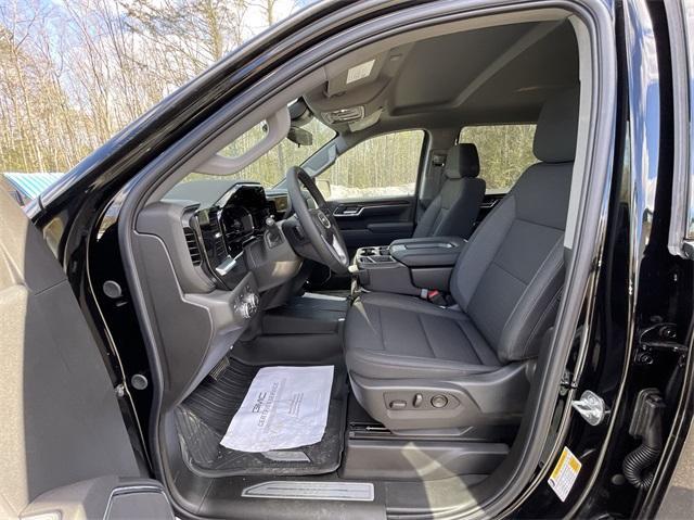 new 2025 GMC Sierra 1500 car, priced at $55,580