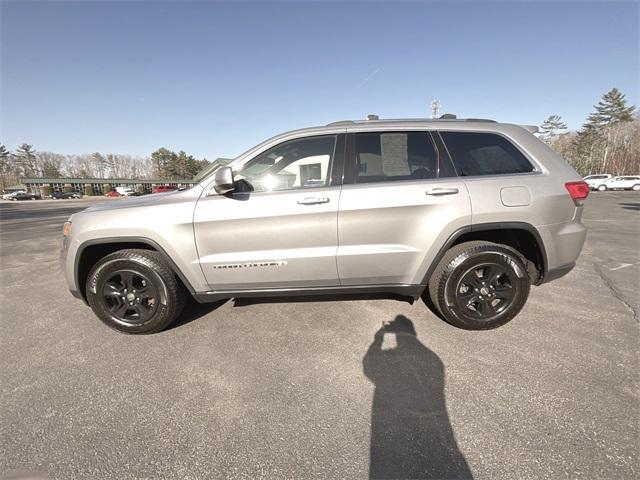 used 2017 Jeep Grand Cherokee car, priced at $13,979