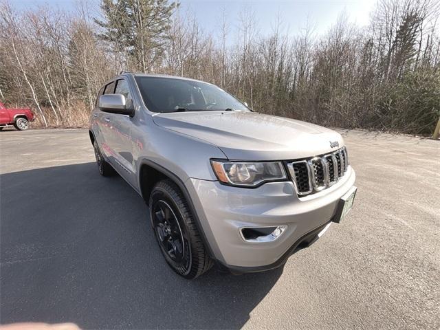 used 2017 Jeep Grand Cherokee car, priced at $13,979