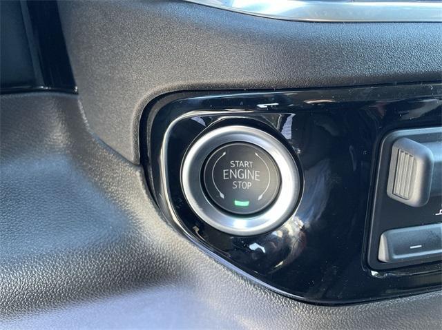 new 2025 GMC Sierra 1500 car, priced at $58,930