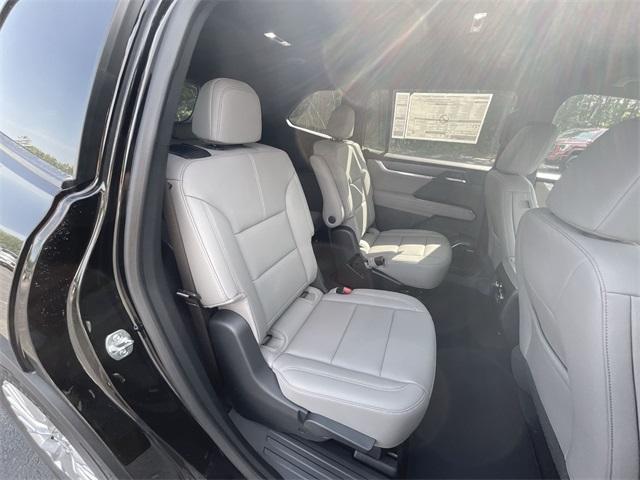 new 2025 GMC Acadia car, priced at $49,425