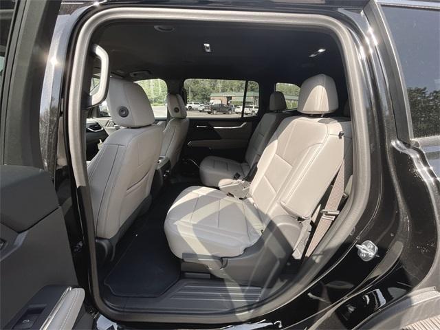 new 2025 GMC Acadia car, priced at $49,425