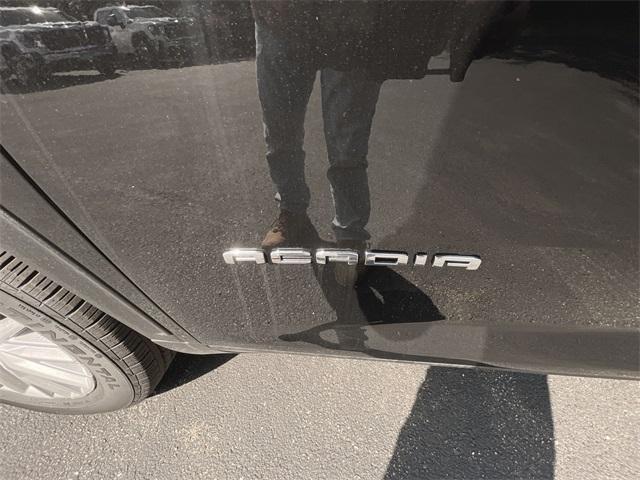 new 2025 GMC Acadia car, priced at $49,425