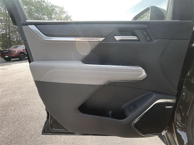 new 2025 GMC Acadia car, priced at $49,425