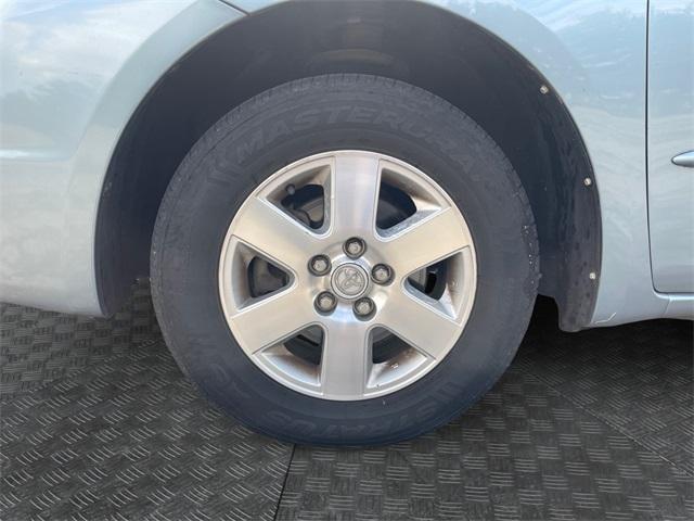 used 2004 Toyota Sienna car, priced at $3,888