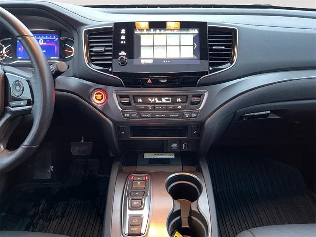 used 2021 Honda Pilot car, priced at $20,956