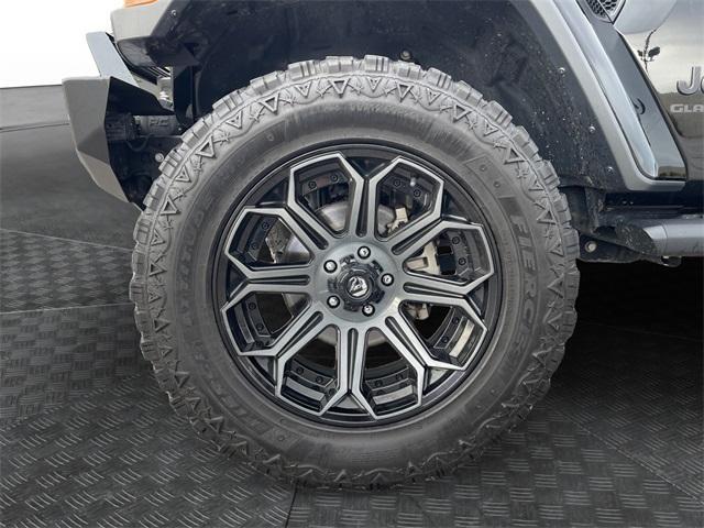 used 2021 Jeep Gladiator car, priced at $27,655