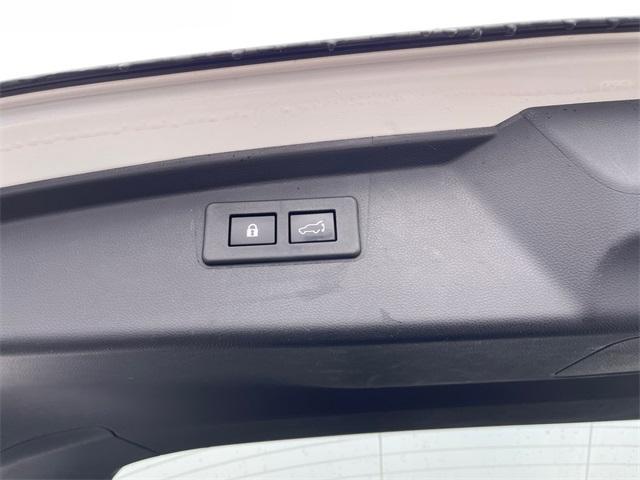 used 2022 Subaru Outback car, priced at $25,653