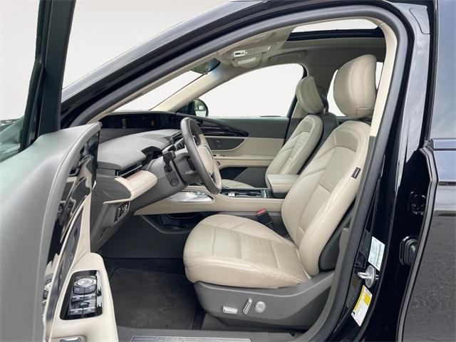 used 2024 Lincoln Nautilus car, priced at $51,427