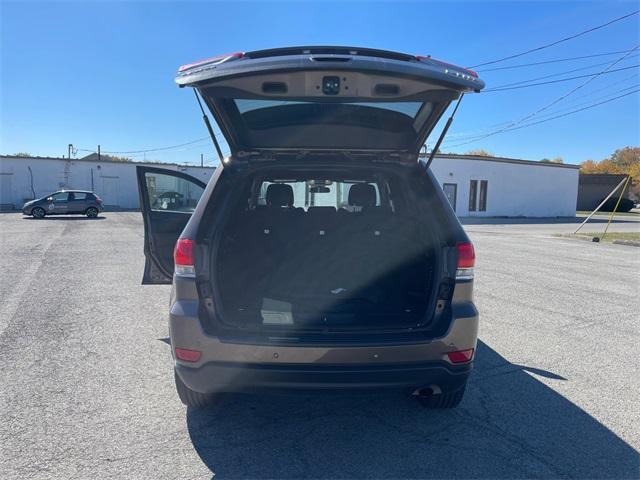 used 2019 Jeep Grand Cherokee car, priced at $21,736