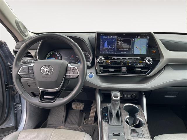 used 2021 Toyota Highlander Hybrid car, priced at $41,250