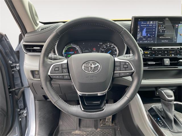 used 2021 Toyota Highlander Hybrid car, priced at $41,250