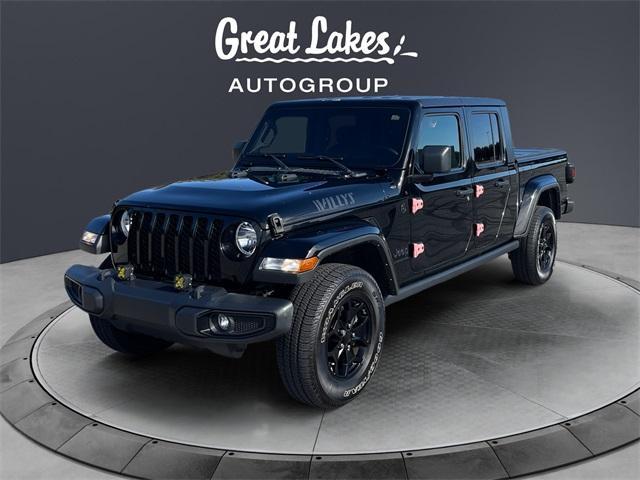 used 2022 Jeep Gladiator car, priced at $27,188