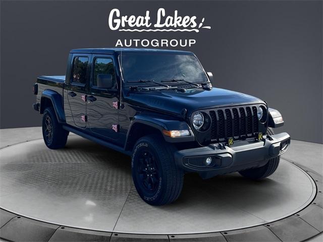 used 2022 Jeep Gladiator car, priced at $27,188