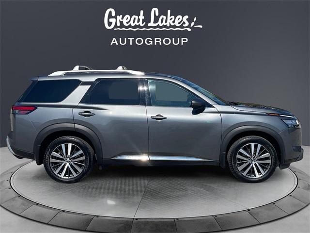 used 2022 Nissan Pathfinder car, priced at $26,422
