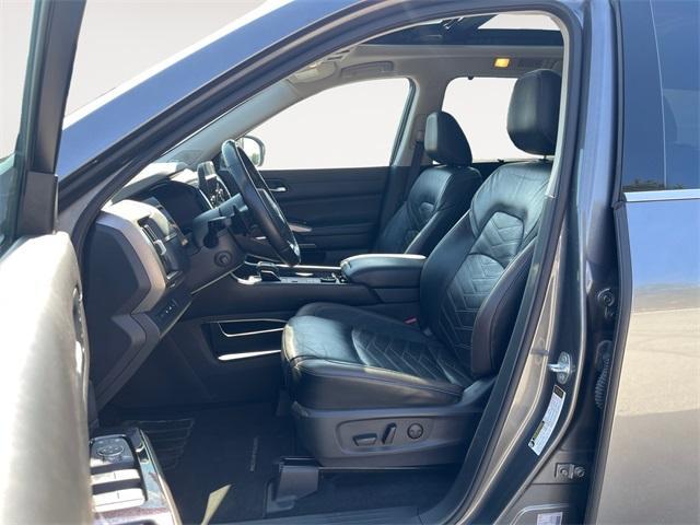 used 2022 Nissan Pathfinder car, priced at $26,422