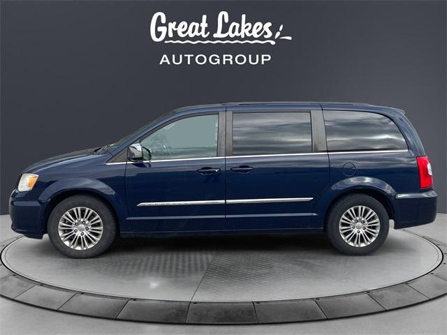 used 2013 Chrysler Town & Country car, priced at $6,697