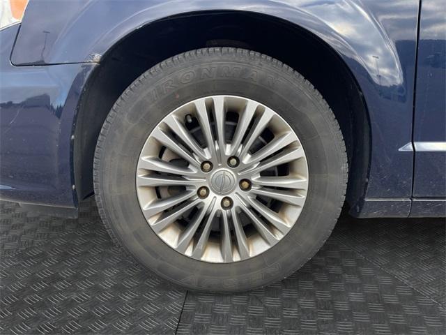 used 2013 Chrysler Town & Country car, priced at $6,697