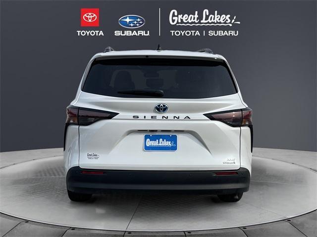 used 2023 Toyota Sienna car, priced at $47,363