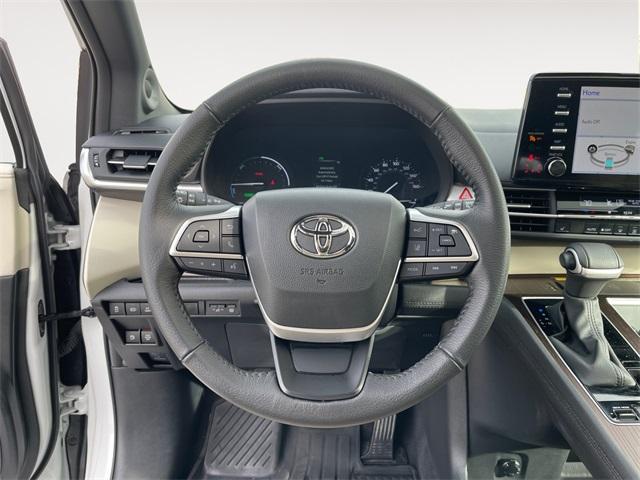 used 2023 Toyota Sienna car, priced at $47,363