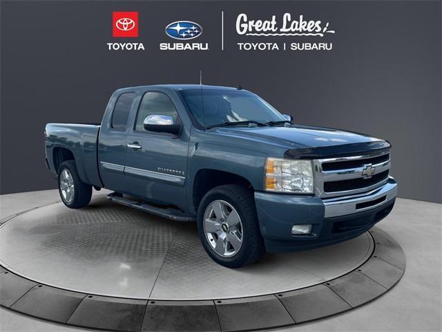 used 2009 Chevrolet Silverado 1500 car, priced at $7,404