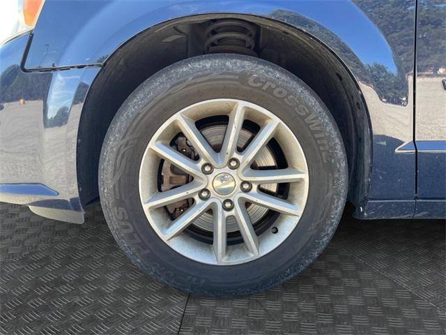 used 2014 Dodge Grand Caravan car, priced at $4,988