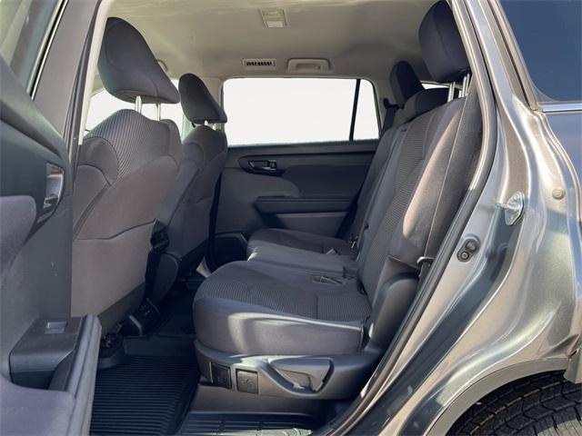used 2023 Toyota Highlander car, priced at $31,988