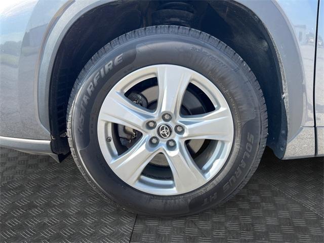 used 2023 Toyota Highlander car, priced at $31,988