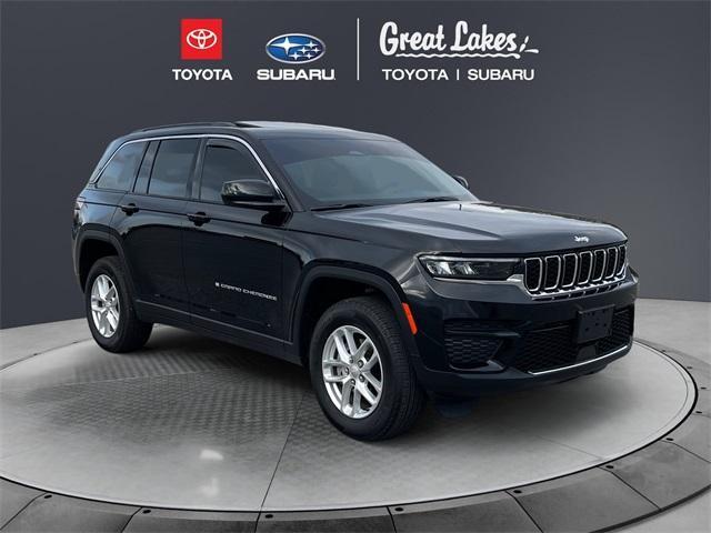 used 2024 Jeep Grand Cherokee car, priced at $38,402